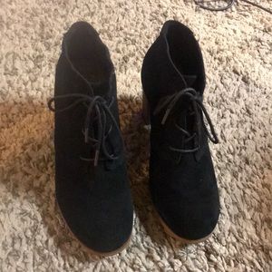 Tom Lunata Lace- Up Booties